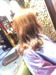 点击看大图 -MONE美发沙龙