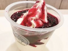 北美蓝莓酱圣代-肯德基(金马店)
