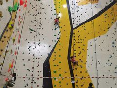 -问山MountQuest攀岩馆