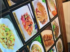 -宝燕海货工场(长江国际店)