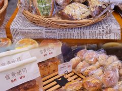 菠菜芋泥吐司-富贵面包公司(运河店)