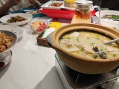 -荷塘秋月·本帮江浙菜(国权路店)