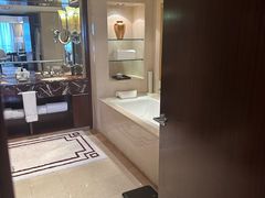 -上海波特曼丽思卡尔顿酒店
