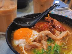 冬阴功鸡翼猪润米线-华嫂冰室(尖沙咀店)
