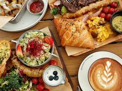 -Mark&Mars Restaurant