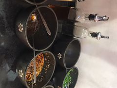 -小蛮椒麻辣烫·麻辣拌(青浦宝龙店)