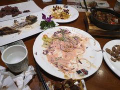 -青瓦餐厅·生鱼片·韩园烤肉(西塔店)