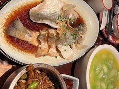 -新白鹿餐厅(西湖银泰店)