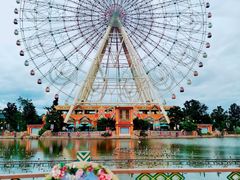 -七彩云南欢乐世界