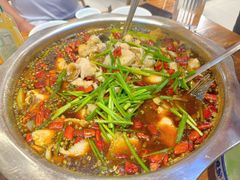 -乡土特色.冷锅鱼.牦牛肉汤锅