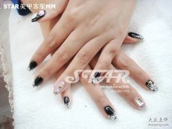 粉与黑的华尔兹-STAR美甲店
