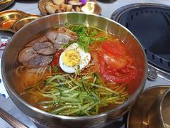 -金会长自助海鲜·烤肉(人民广场店)