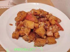-顺风汤馆·广府粤菜(江宸天街店)
