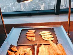 -上海龙之梦万丽酒店