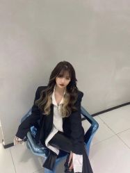 -3·3HAIR SALON