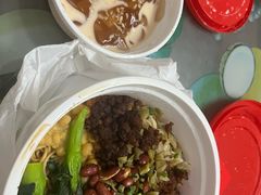 -遇见小面(站西路店)
