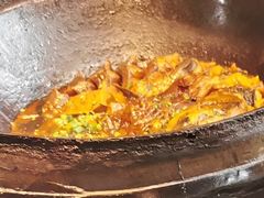 -鱼窝棚柴火铁锅炖(富山屯店)