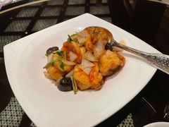 黑蒜大千虾球-北京四季酒店·采逸轩