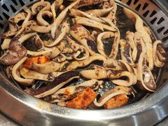 -黑金·寻焰自助百汇·烤肉·火锅(中街店)