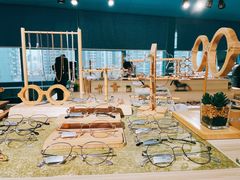 -Trend1881视光·蔡司视觉(领展广场店)
