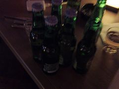 -FOUR PLAY BAR