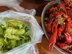 -琥珀老六龙虾(四里河店)