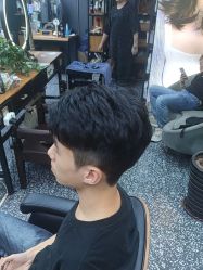 -藤野造型专业烫染接发