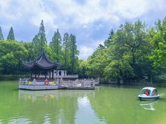 -汇龙潭