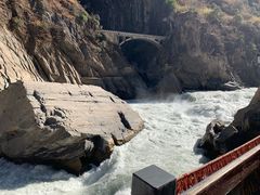 -丽江虎跳峡景区-售票处