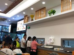 -小姜锅贴(凤凰街店)