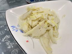 -小陆莲花蟹园农家乐(莲花岛店)