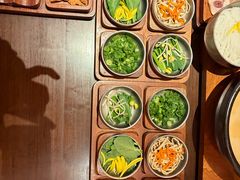 -银米·云南传统过桥米线(双廊黑金冠店)
