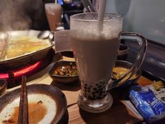 大红袍珍珠奶茶-湊湊火锅·茶憩(杭州湖滨银泰in77店)