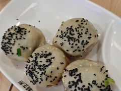 -小杨生煎(成山巴黎春天店)