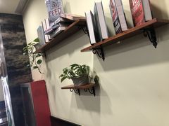 景观位-李先生牛肉面大王(青岛火车站东广场店)