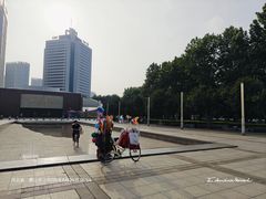-唐山抗震纪念碑广场