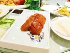 片皮鸭-绍兴饭店(大宁店)