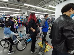 -迪卡侬(西三旗店)