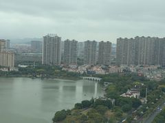 -荣誉国际酒店-云顶旋转餐厅