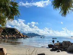 -那琴半岛地质海洋公园