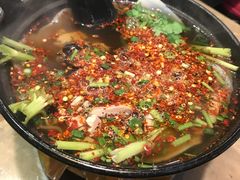 -何师烧烤·香辣蟹·川菜·30年老品牌(太古里旗舰店)