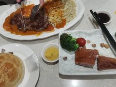 -香港新发烧腊茶餐厅(水围店)