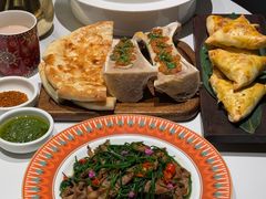 -清真·卡德尔大叔新疆主题餐厅(龙汇路店)