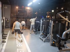 -LikingFit24小时健身•普拉提(张江店)