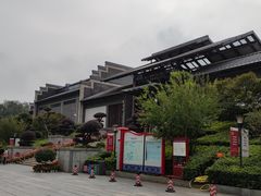 -滴水洞景区