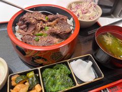 -牛邸·烧肉饭(来福士店)