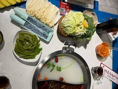 -雀舞云南菜(天津天河城购物中心店)