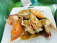 -四川小胡子海鲜(丁村万人海鲜广场店)