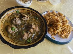 -华龙特色大骨鸡农家菜馆