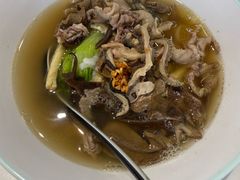 -甘掌门·化州驰名牛杂粉(越秀店)
